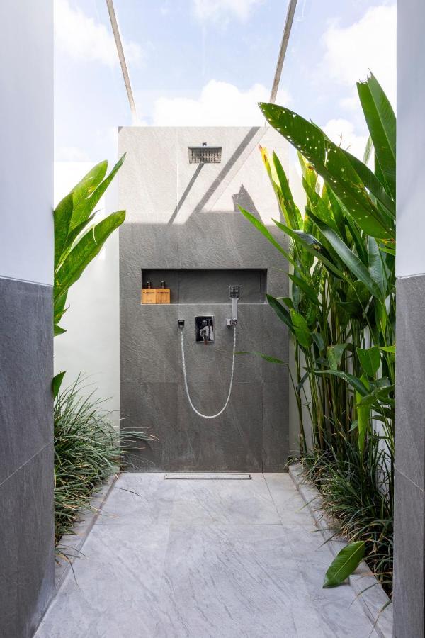 The Jendela House Villa Canggu Exteriör bild